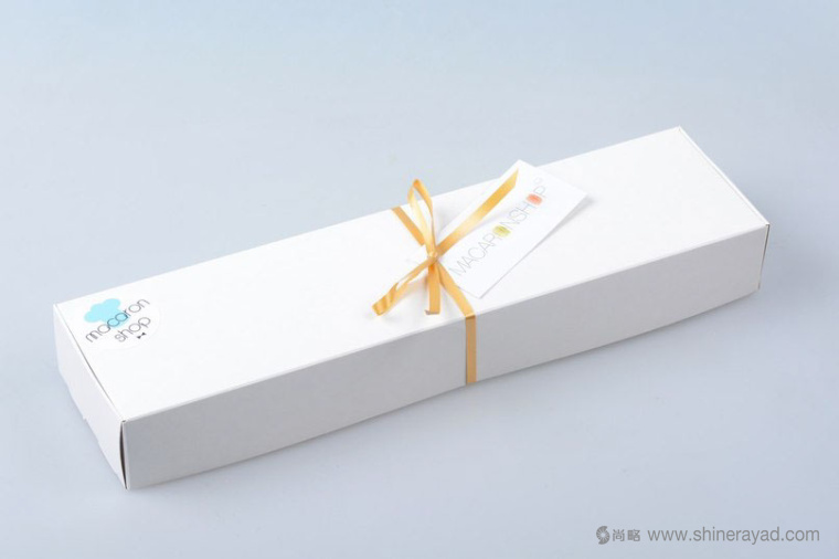 上海甜品包裝設(shè)計公司分享：Macarons手繪花卉插圖風(fēng)杏仁餅蛋糕糕點包裝設(shè)計1