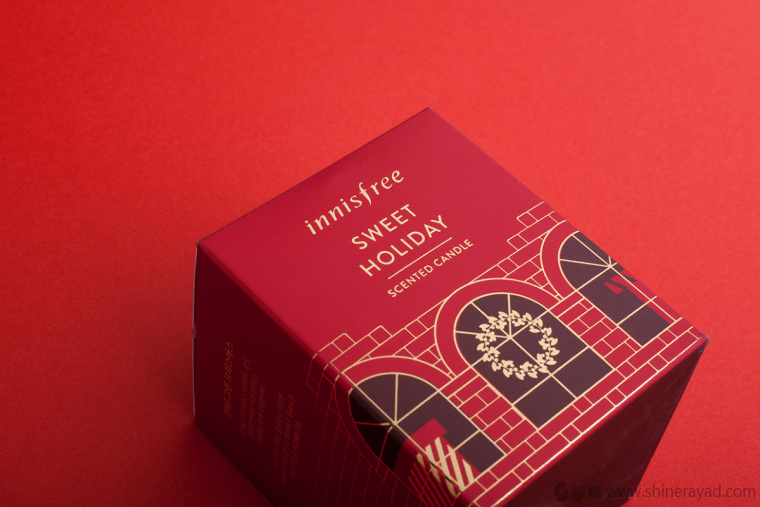 16上海包裝設(shè)計(jì)公司-韓國(guó) Innisfree 女性化妝品護(hù)膚品品牌圣誕節(jié)日裝包裝設(shè)計(jì)-圣誕房子