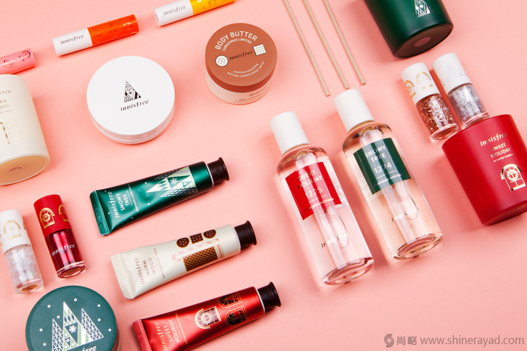 18上海包裝設(shè)計(jì)公司-韓國(guó) Innisfree 女性化妝品護(hù)膚品品牌圣誕節(jié)日裝包裝設(shè)計(jì)