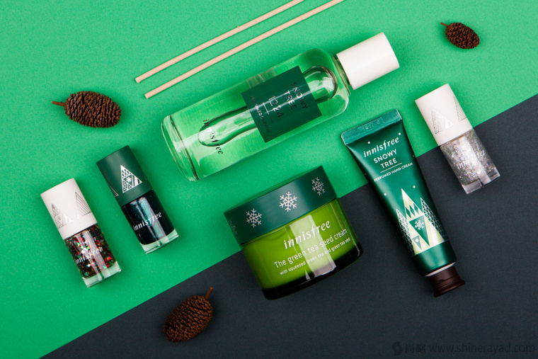 3上海包裝設(shè)計(jì)公司-韓國(guó) Innisfree 女性化妝品護(hù)膚品品牌圣誕節(jié)日裝包裝設(shè)計(jì)