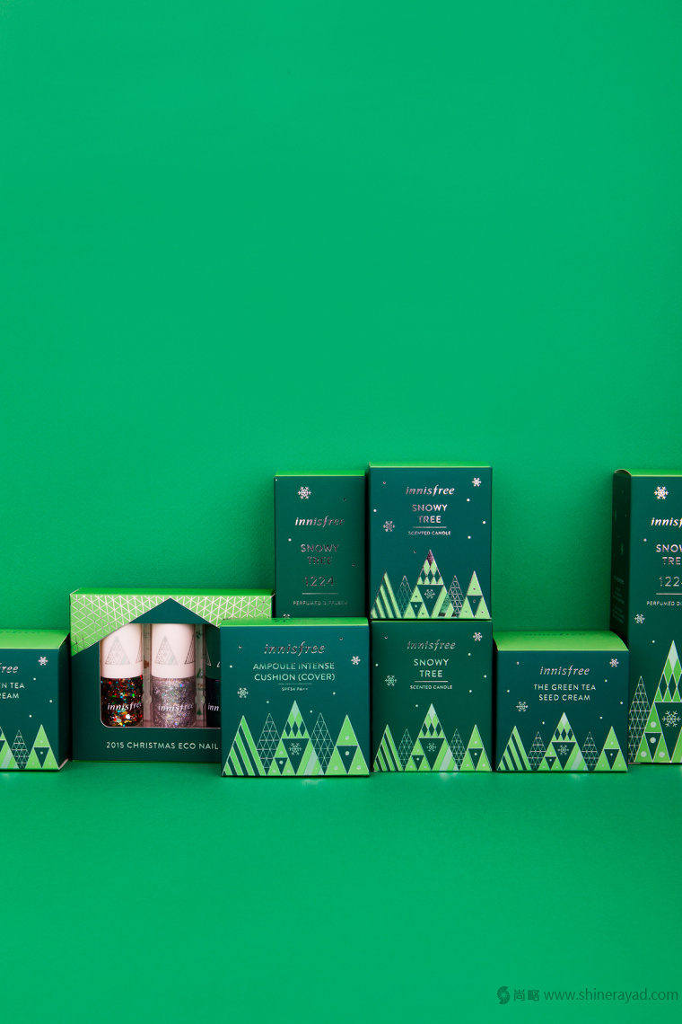 7上海包裝設(shè)計(jì)公司-韓國(guó) Innisfree 女性化妝品護(hù)膚品品牌圣誕節(jié)日裝包裝設(shè)計(jì)-圣誕樹圖案