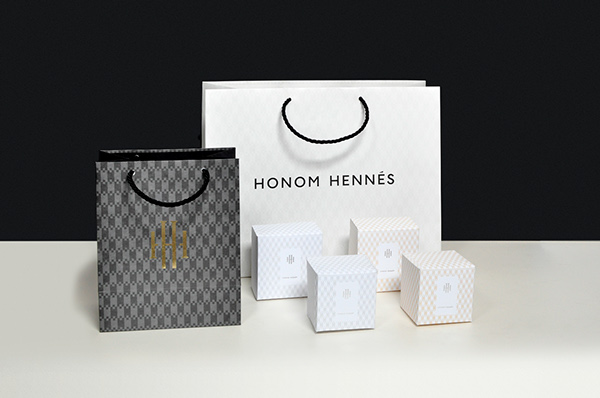 Honom Hennés 定制服飾品牌標(biāo)志設(shè)計VI設(shè)計11