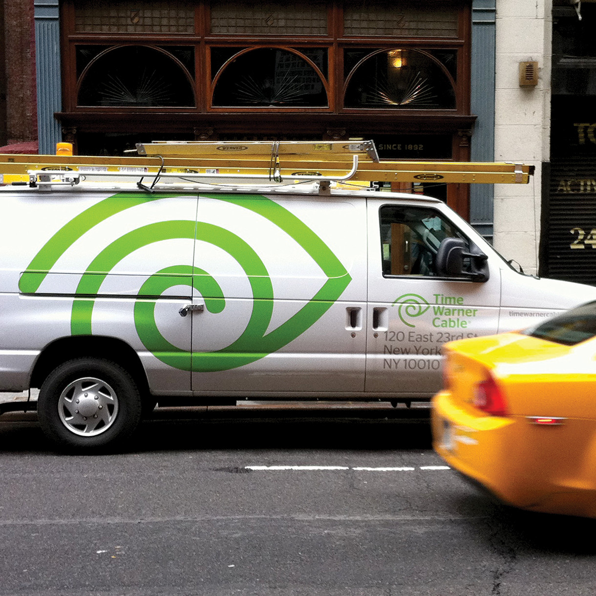 Time Warner Cable 時代華納有線電視企業(yè)標(biāo)志設(shè)計1