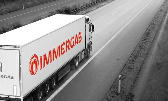 意大利采暖設(shè)備公司依瑪新火焰LOGO設(shè)計與羅馬戰(zhàn)士卡通形象設(shè)計-車身效果