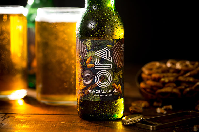 Ora毛利人啤酒品牌包裝設(shè)計(jì)，使用川崎植物的美麗插圖設(shè)計(jì)