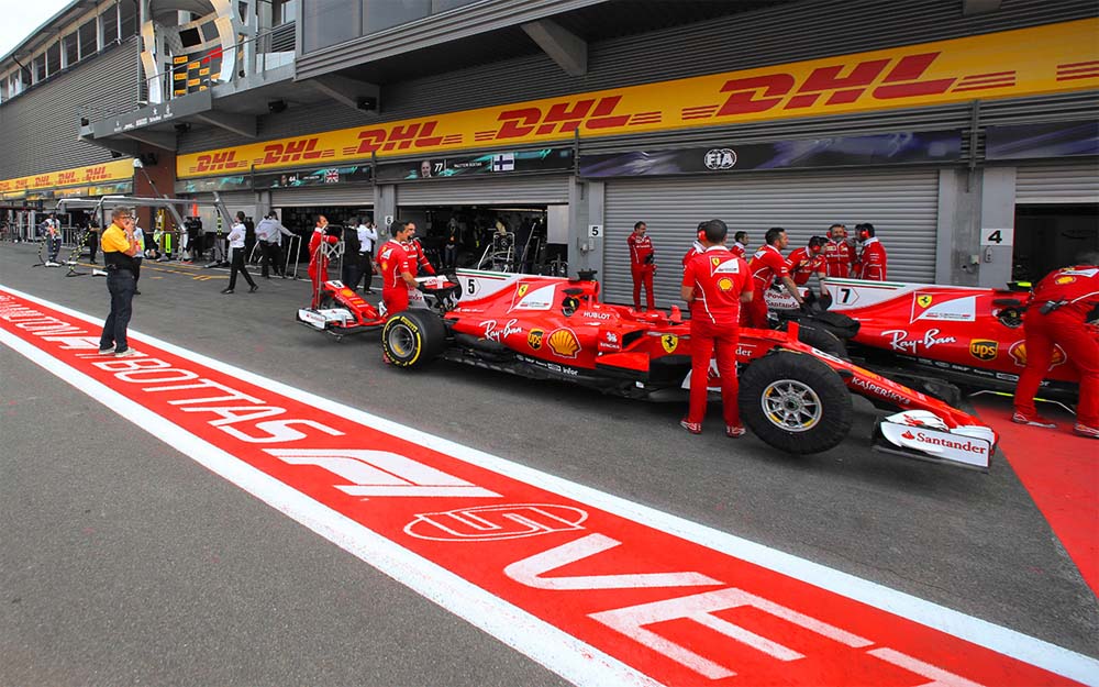 F1更換新標志，新標志設計展現賽車場彎道形象