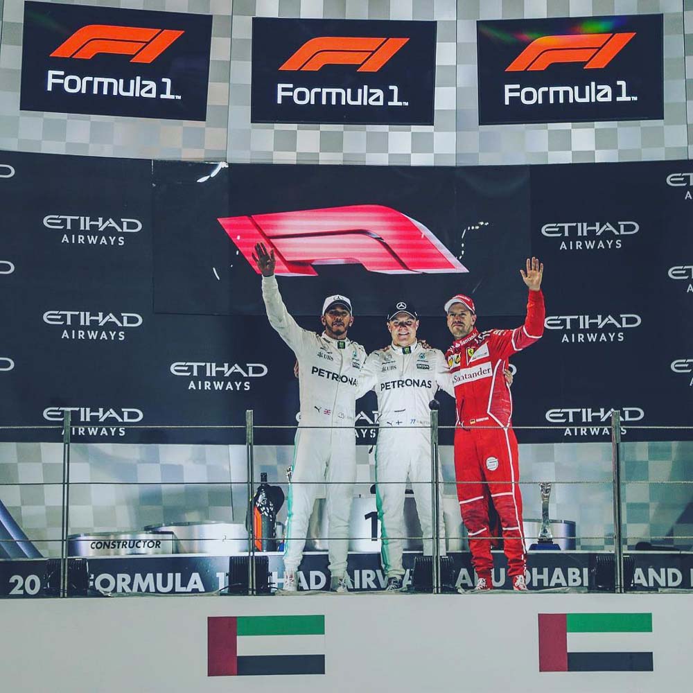 F1更換新標志，新標志設計展現賽車場彎道形象