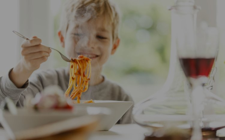 Homepride Kids兒童食品包裝設計,簡潔有創意的兒童游戲插畫設計 Homepride Kids兒童食品包裝設計,簡潔有創意的兒童游戲插畫設計