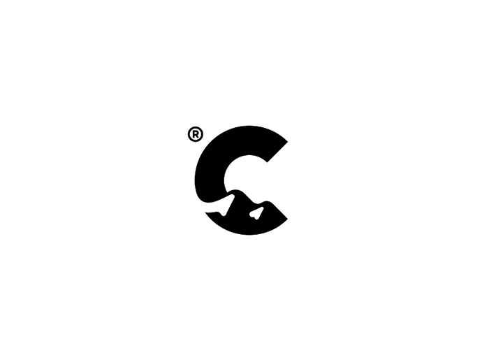 上海logo設計公司分享：2017年40個令人驚奇的Logo設計圖片欣賞-字母C +山的logo