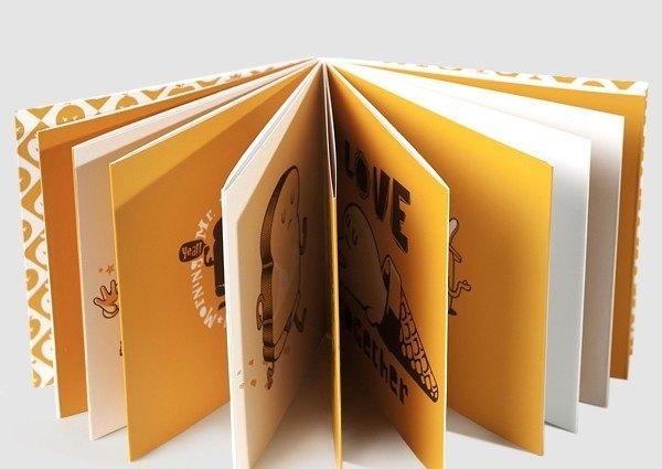 上海畫冊設計公司分享食品橙色畫冊設計，體驗不一般的視覺感受