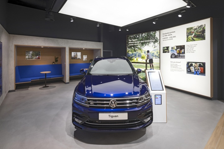大眾汽車銷售展廳店面空間設計-上海品牌商業空間設計公司