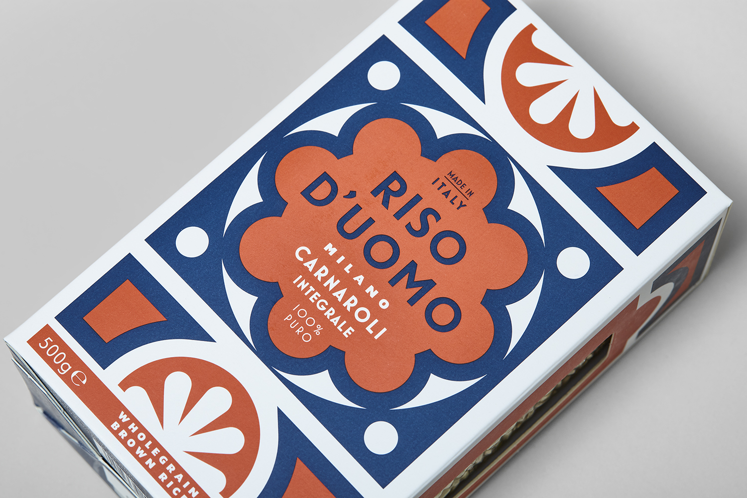 Riso D’uomo 大米包裝設(shè)計(jì)，華麗大理石地磚圖案靈感