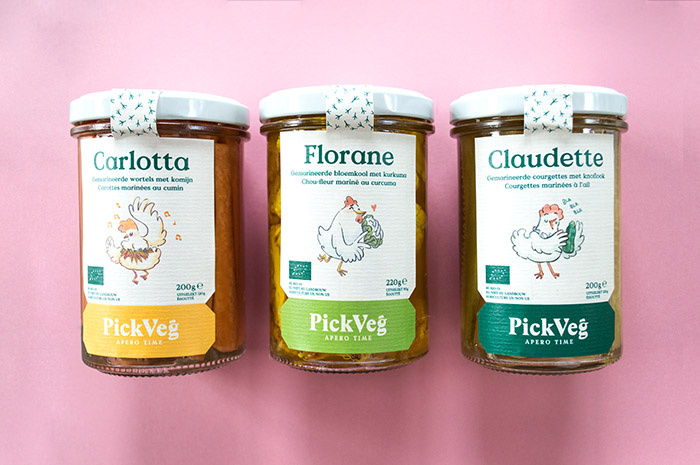 PickVeg 開胃咸菜泡菜休閑食品包裝設計，減輕生活壓力的小雞嘻哈插畫風格