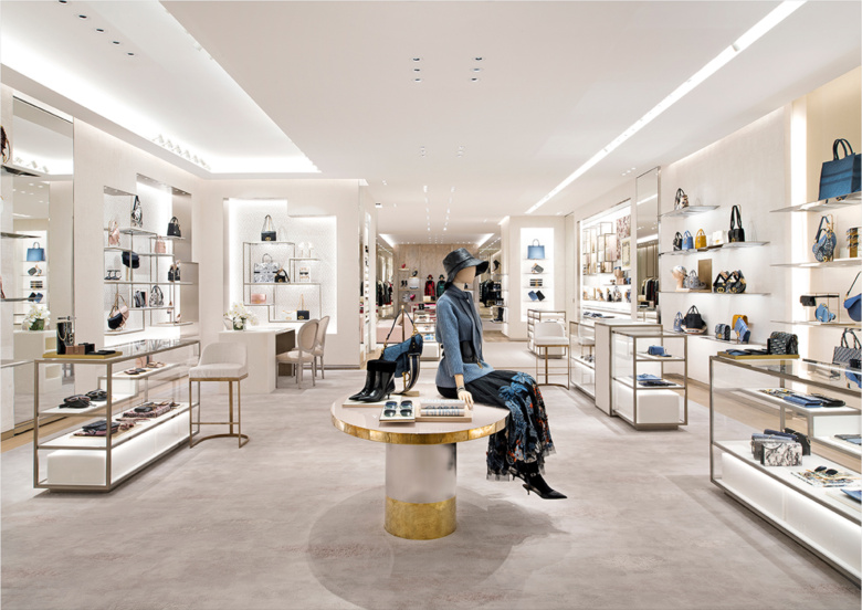 迪奧精品專賣店空間設(shè)計，簡約精致風(fēng)格