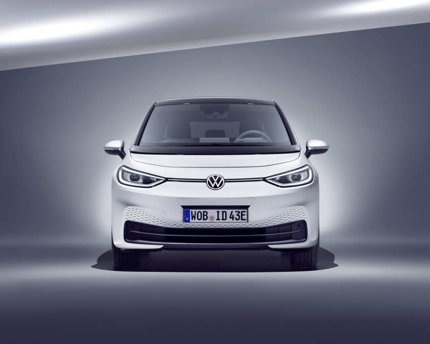 大眾汽車新logo設(shè)計(jì)，更扁平簡約，迎合電動汽車時代到來