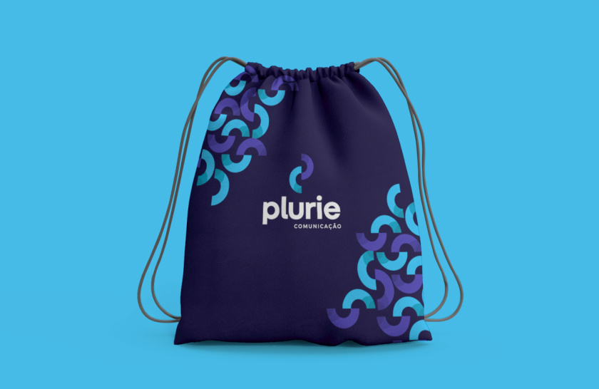 Plurie 品牌vi形象設計，兩個半圓相交