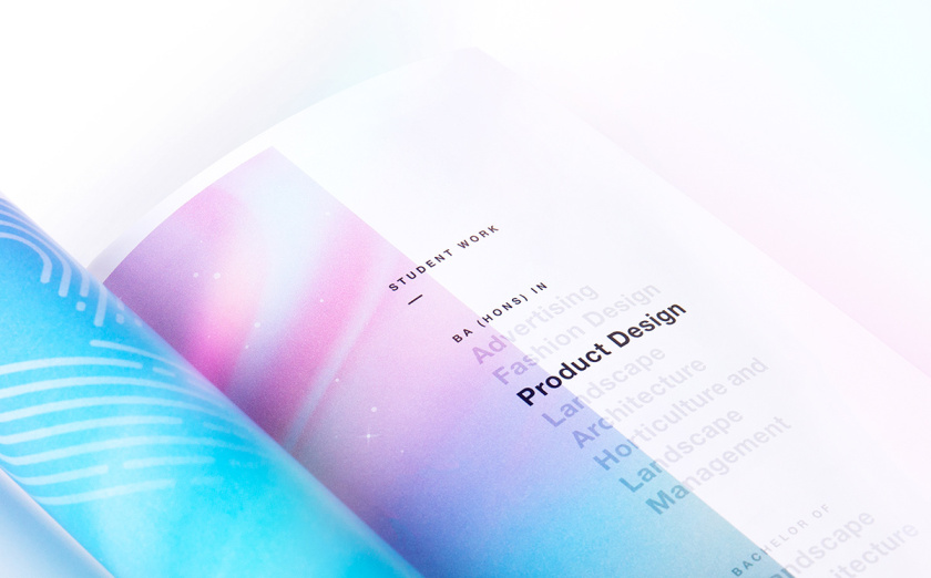 NOVA諾瓦-泰伊設計畢業展項目畫冊設計，全息箔漸變色印刷效果