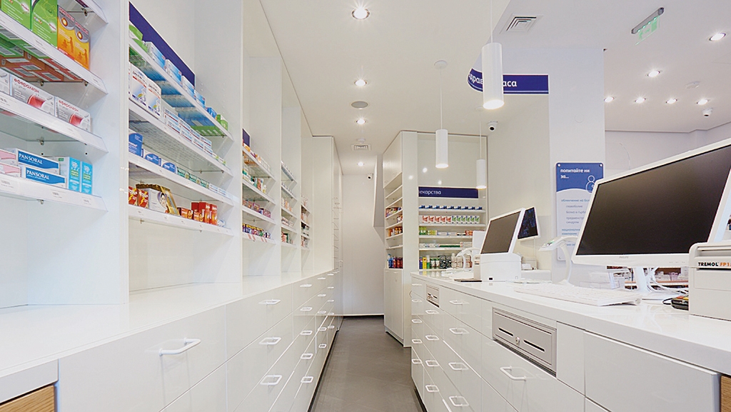 Sopharma 零售藥店新品牌創建開發與全案策劃設計-藥房室內空間設計