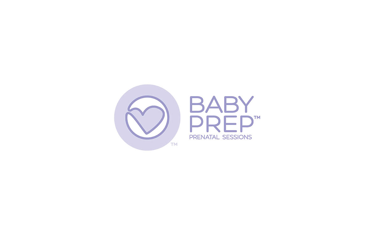 Baby Prep 孕婦產(chǎn)前醫(yī)療教育品牌形象logo設(shè)計“心+子宮內(nèi)嬰兒+孕婦”