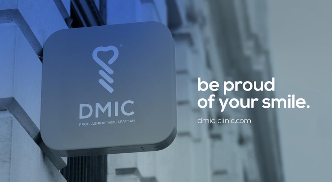 DMIC 亞科診所品牌logo-vi設計，明亮輕藍紫色搭配略灰色