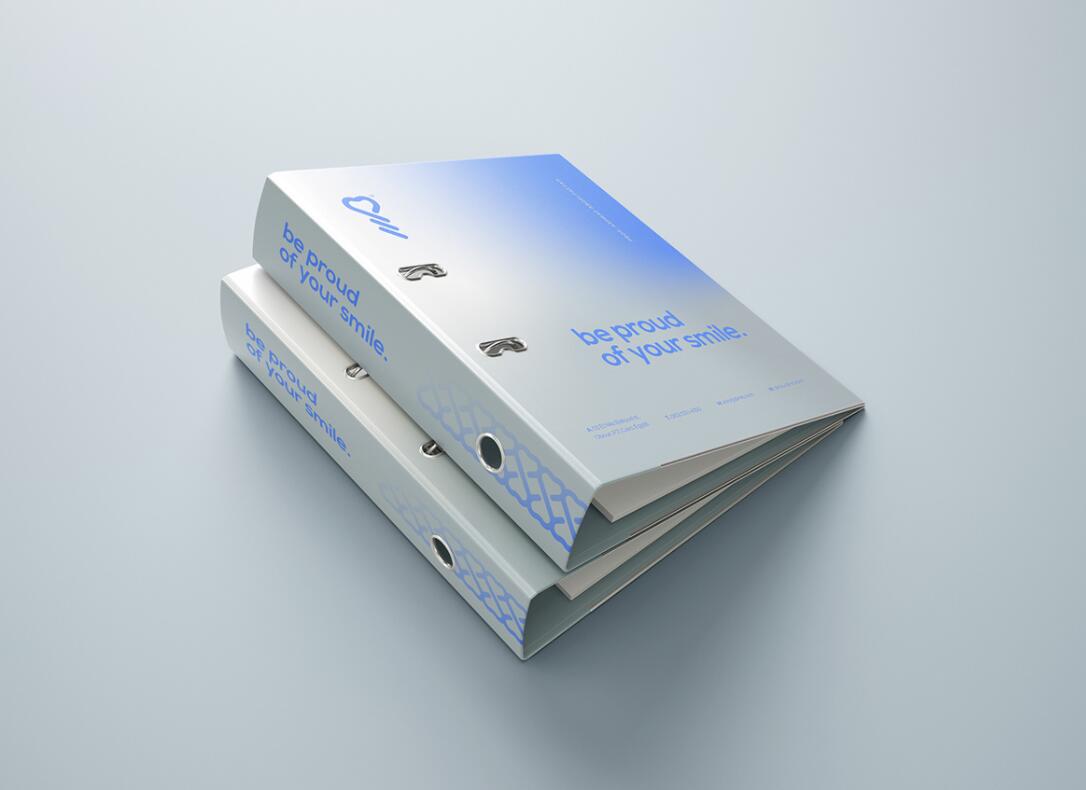 DMIC 亞科診所品牌logo-vi設計，明亮輕藍紫色搭配略灰色