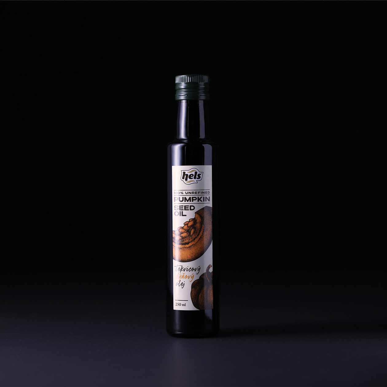HELS 瓶裝南瓜籽油食用油包裝設計，含蓄低調風格