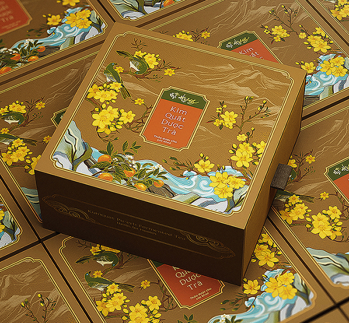 Mi Hyang“美香”小青柑金橘藥茶禮盒包裝設計。中式風格花鳥插畫