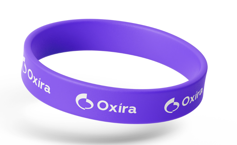 Oxira 人工智能未來科技品牌logo設計vi設計，現代極簡主義與科技前沿美學